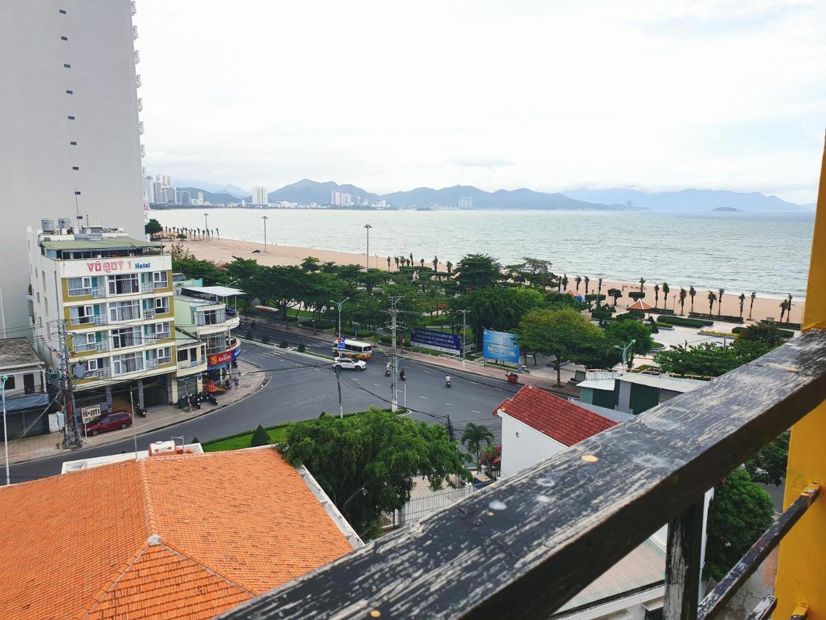 Vanda Hotel Nha Trang Exterior photo